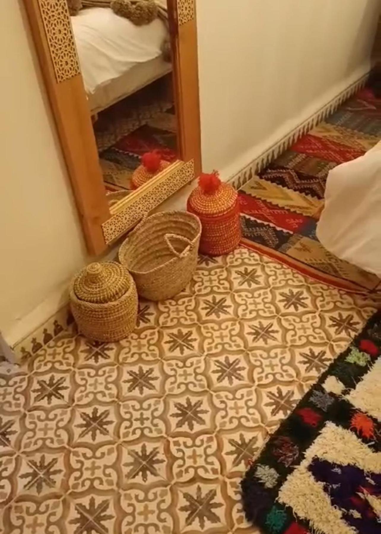 Gite Marbie Maison Rurale, Une Experience Naturelle Unique, Au Coeur Du Moyen Atlas, Maroc Kasba Tibouda المظهر الخارجي الصورة