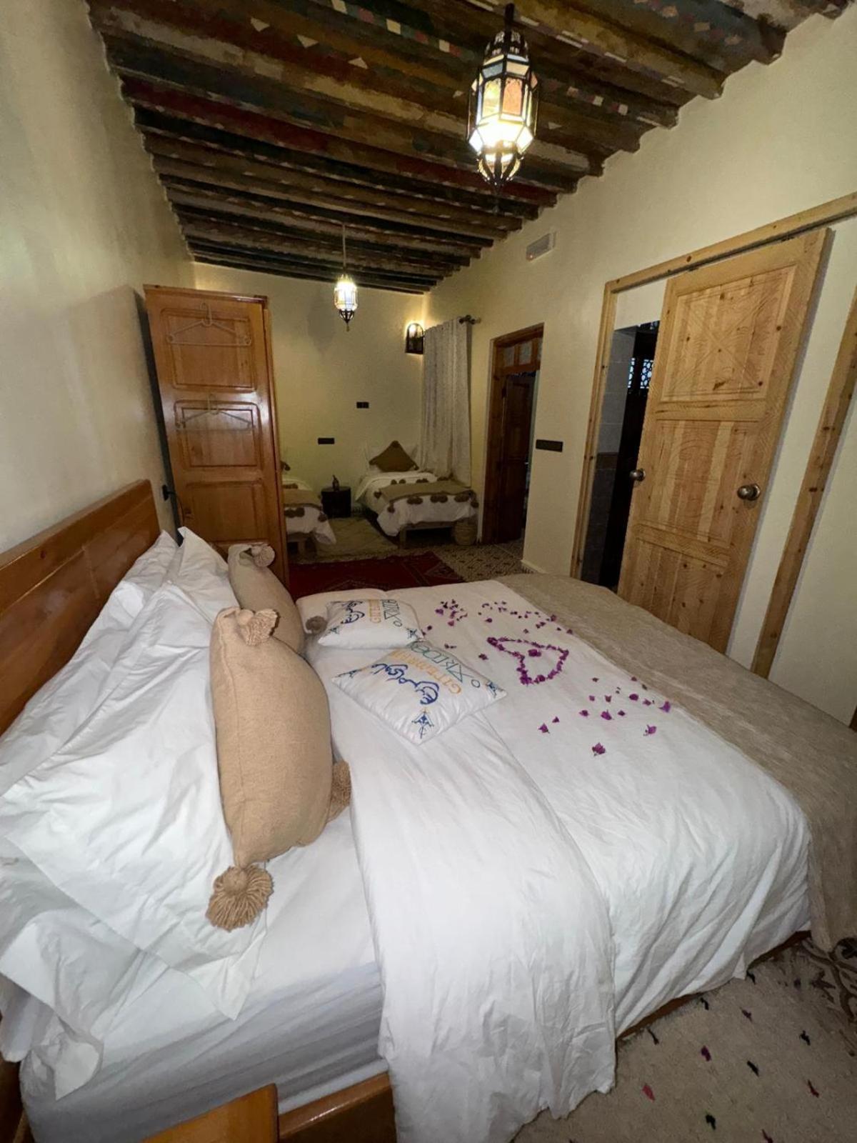 Gite Marbie Maison Rurale, Une Experience Naturelle Unique, Au Coeur Du Moyen Atlas, Maroc Kasba Tibouda المظهر الخارجي الصورة
